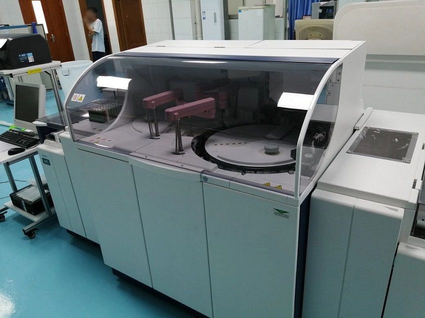 水思源檢驗(yàn)科純水設(shè)備