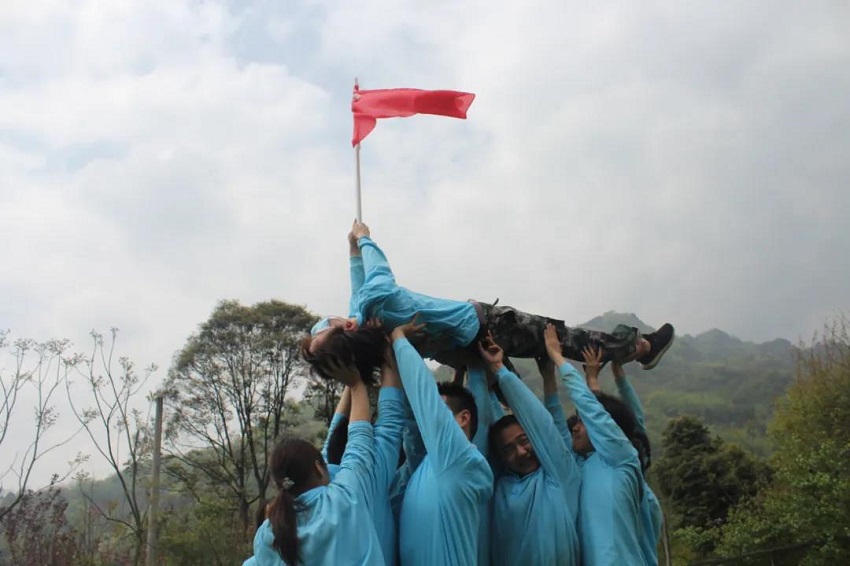 水思源——熔煉團隊、拓展未來！