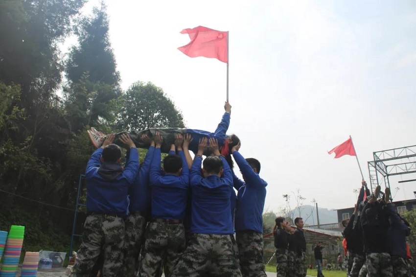 水思源——熔煉團隊、拓展未來！