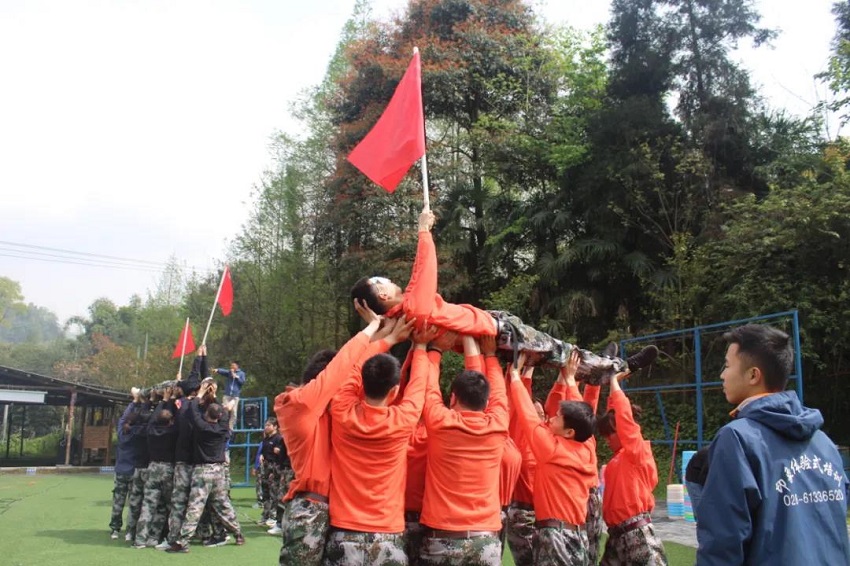 水思源——熔煉團隊、拓展未來！